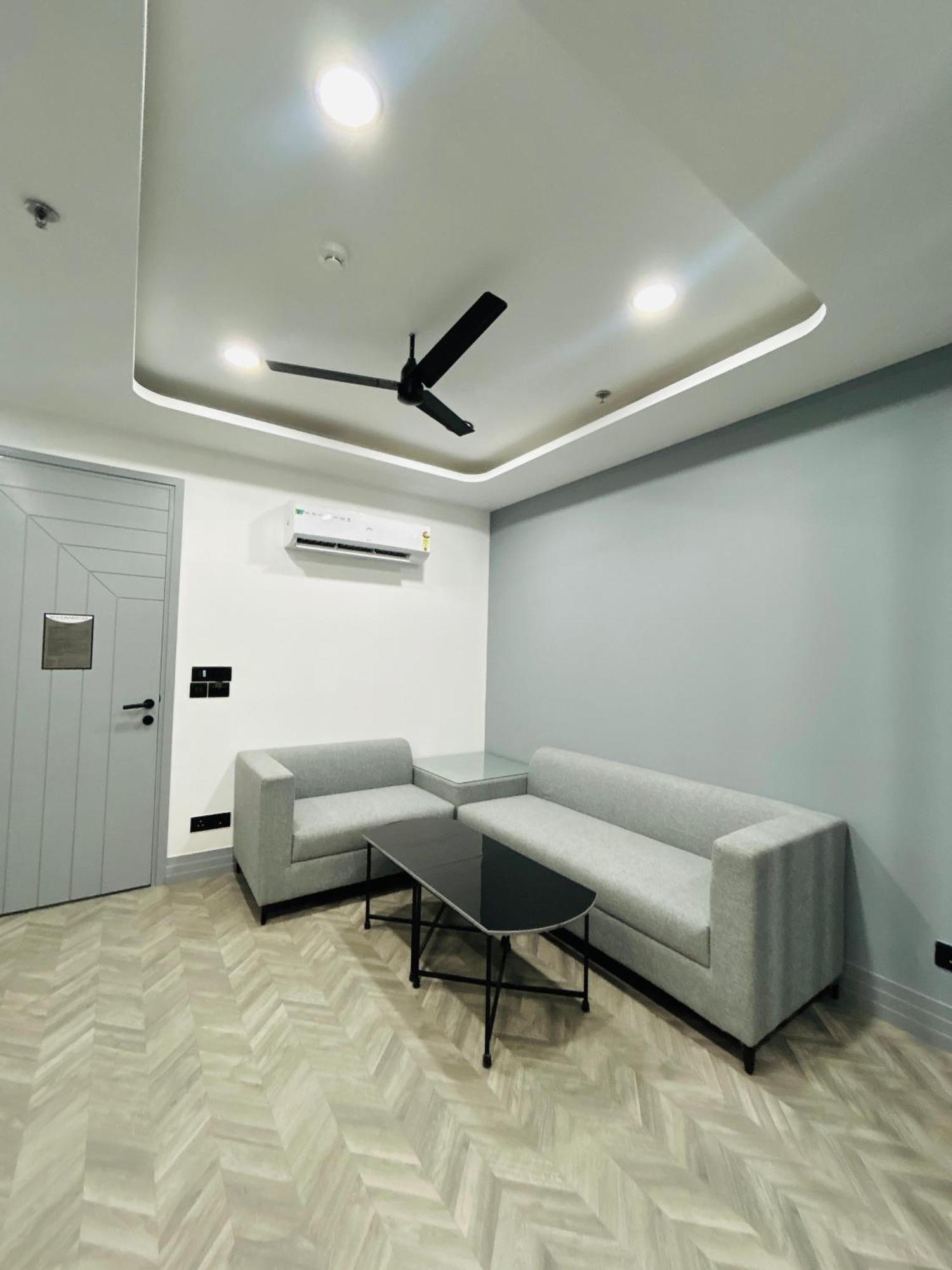 Bedchambers Serviced Apartment, Golf Course, Gurgaon Extérieur photo