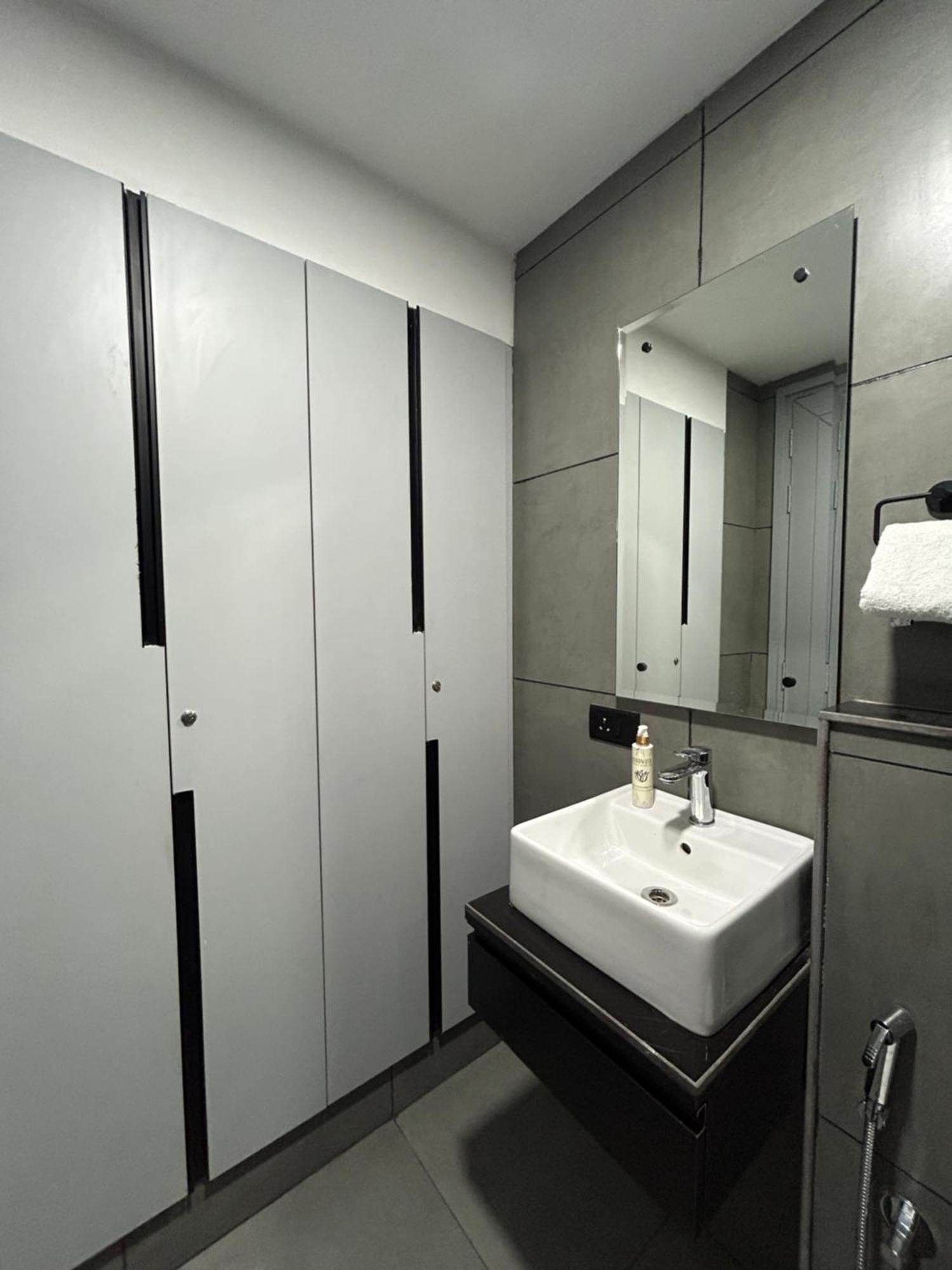 Bedchambers Serviced Apartment, Golf Course, Gurgaon Extérieur photo