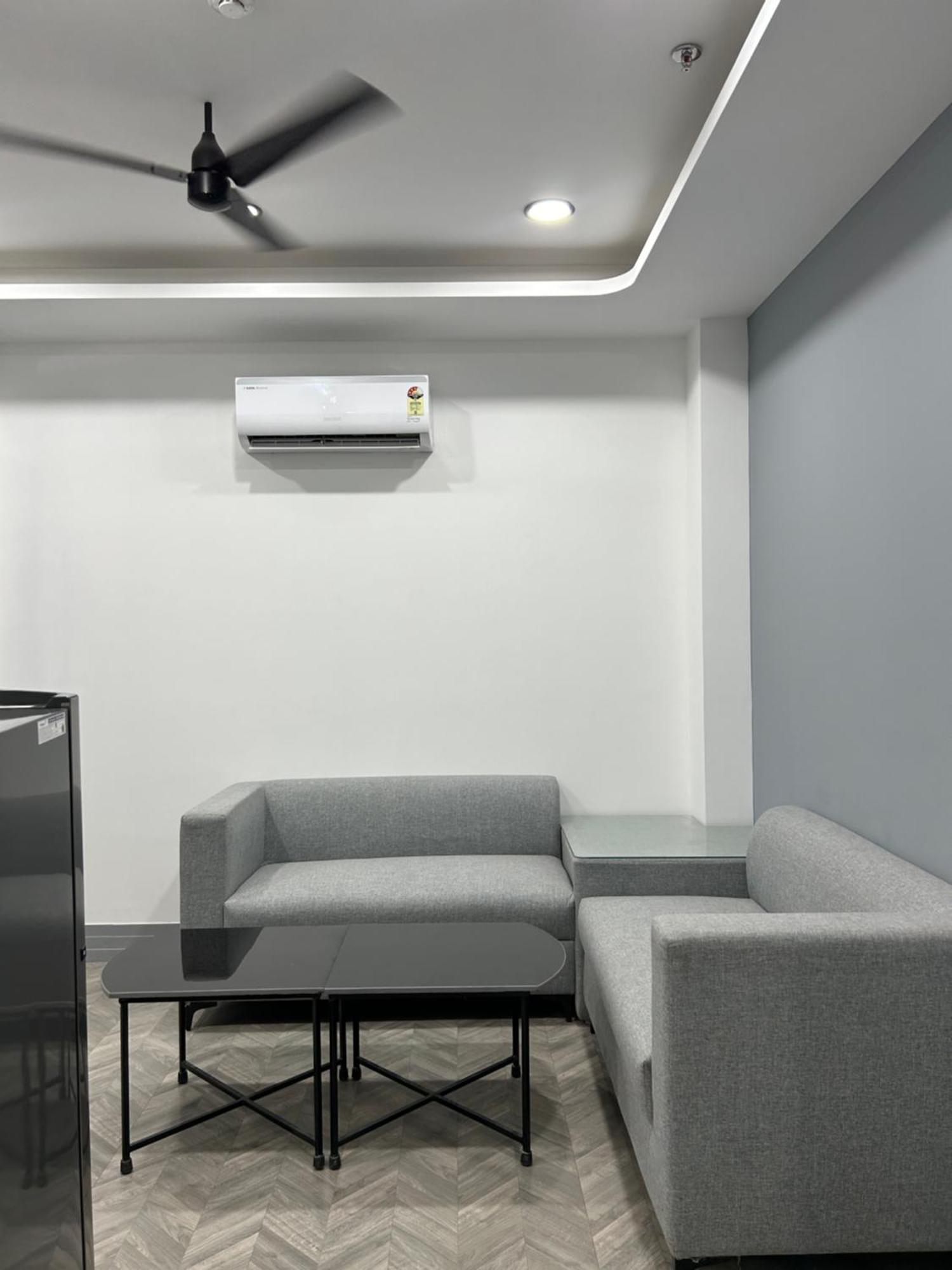 Bedchambers Serviced Apartment, Golf Course, Gurgaon Extérieur photo