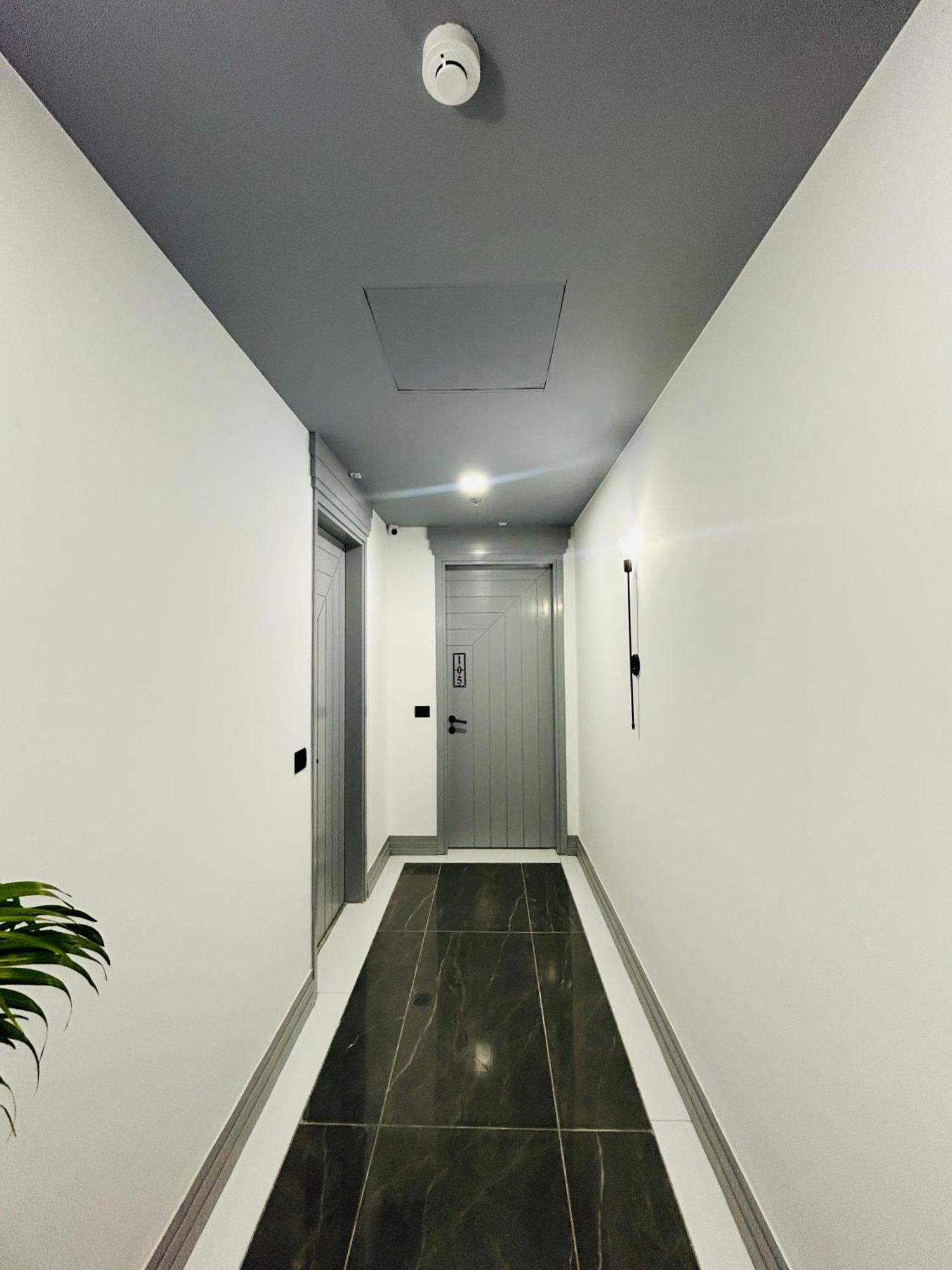Bedchambers Serviced Apartment, Golf Course, Gurgaon Extérieur photo
